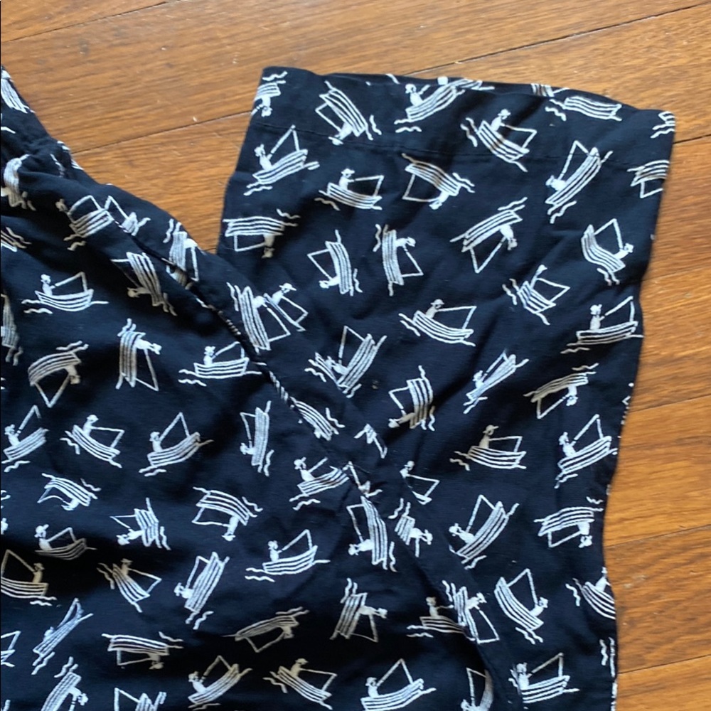 Navy Button-Up with White Abstract Design - Picture 14 of 16